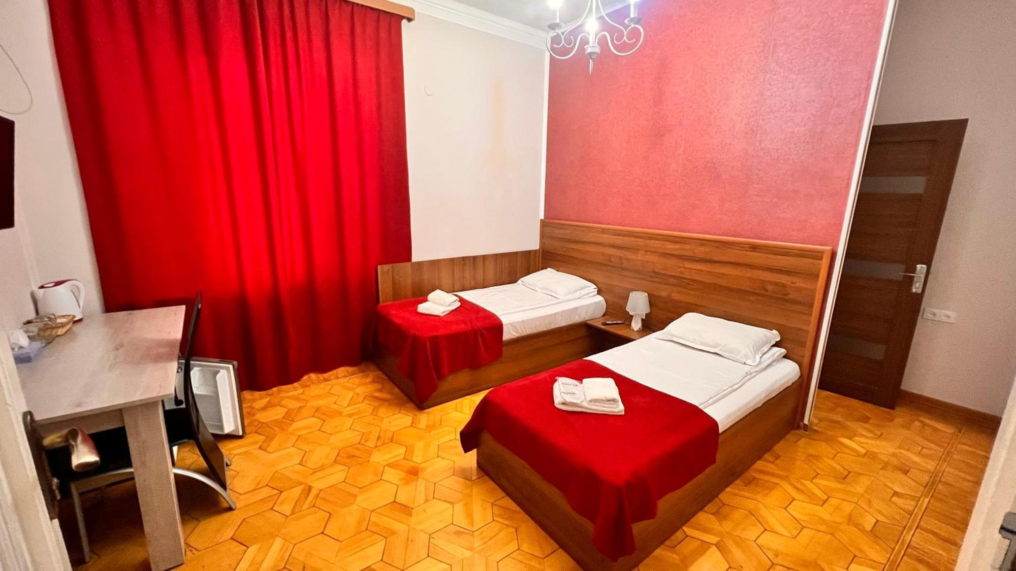 Elross Hotel Yerevan Luaran gambar