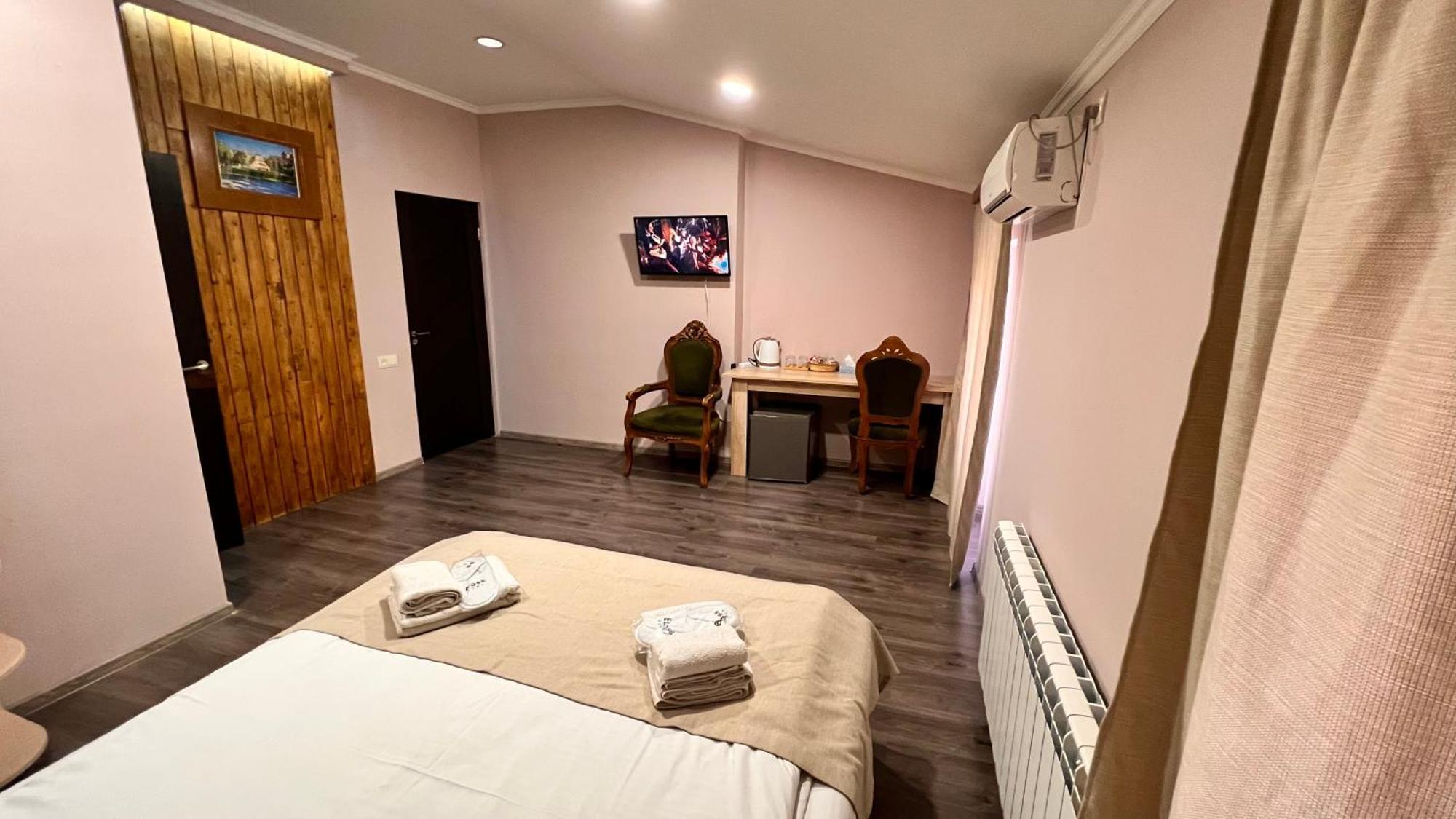 Elross Hotel Yerevan Luaran gambar