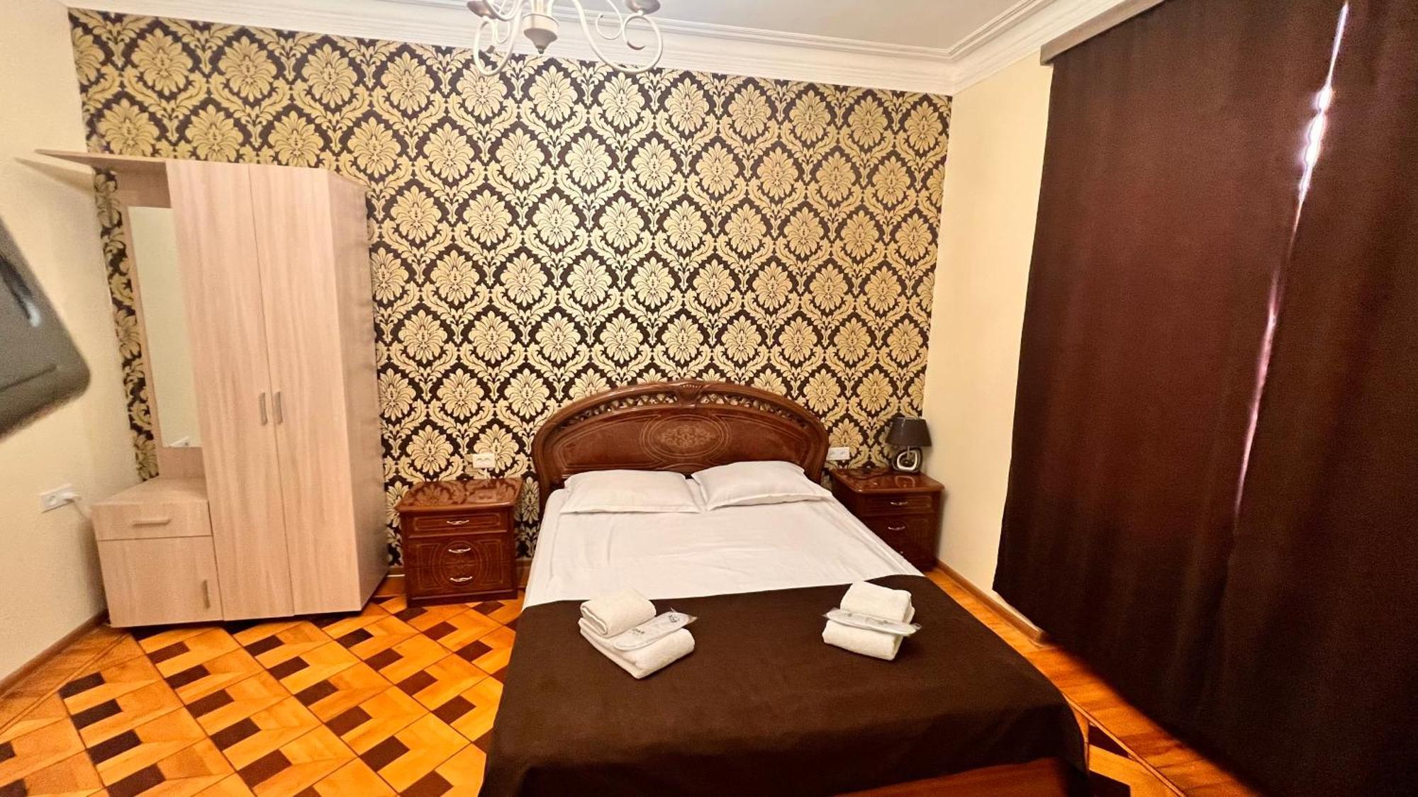 Elross Hotel Yerevan Luaran gambar