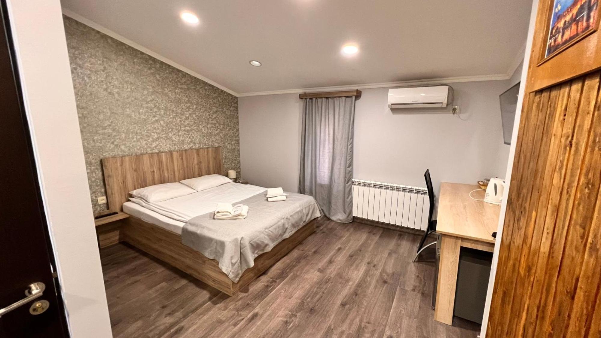 Elross Hotel Yerevan Luaran gambar